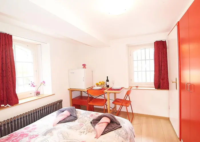 New West Station 7 Ιντερλάκεν